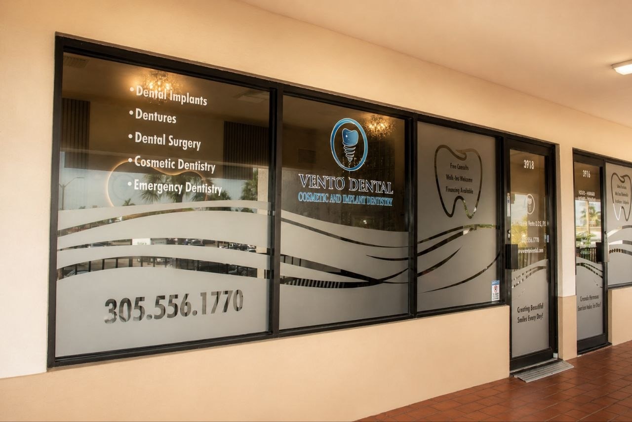 Vento Dental storefront in Hialeah, FL